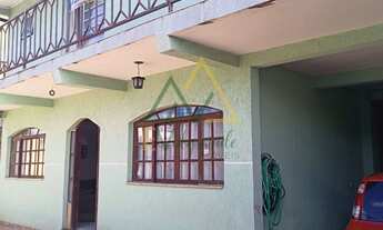 Imagem: Casa Sobrado Padrão em Pinhais