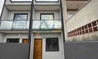 Imagem: Sobrado à venda no bairro Tatuquara - Curitiba/PR