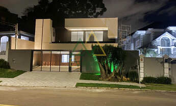 Imagem: Sobrado Alto Padrão Apenas 150m do Parque