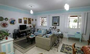 Imagem 4: Casa no centro de Balneário Piçarras com 200m² de área construída