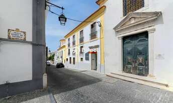 Imagem: HOTEL NO CENTRO HISTÓRICO DE SETÚBAL