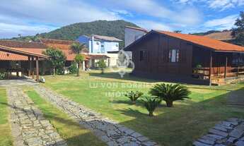 Imagem: Terreno à venda no bairro Sambaqui - Florianópolis/SC
