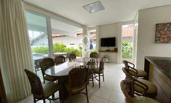 Imagem 7: Casa ampla, ensolarada, com 4 suítes, piscina, espaço gourmet em Jurerê internacional