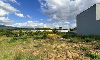 Imagem: Terreno de 450 m² no Bairro Divinéia