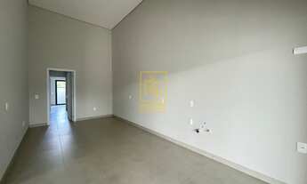 Imagem 3: Casa espaçosa com garagem multifuncional no bairro Benedito