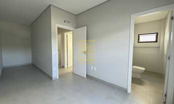 Imagem 5: Casa espaçosa com garagem multifuncional no bairro Benedito