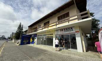 Imagem: Linda residência no bairro Capitais