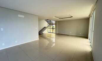 Imagem: Cobertura Triplex em ótima localização!!