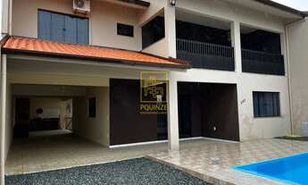 Imagem: Sobrado a 350 metros do Mar em Penha - SC