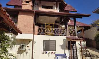 Imagem: Casa com potencial pousada no bairro das