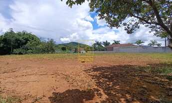 Imagem 5: Amplo terreno no bairro Pomeranos