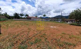 Imagem 4: Amplo terreno no bairro Pomeranos