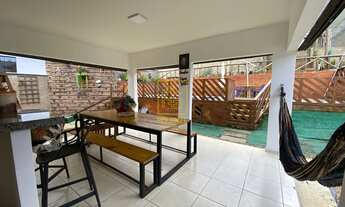 Imagem 7: Casa de alto padrão com ponto comercial