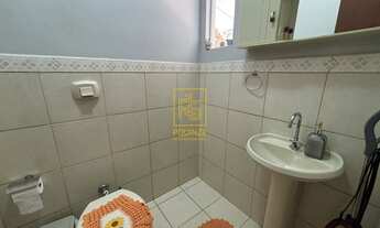 Imagem 7: Viva com praticidade em um sobrado a poucos minutos do Centro