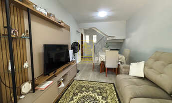 Imagem 2: Viva com praticidade em um sobrado a poucos minutos do Centro