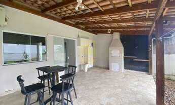 Imagem 6: EXCLUSIVIDADE - Casa com amplo quintal no bairro Araponguinhas