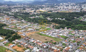 Imagem 3: Terreno amplo e bem localizado no bairro João Paulo II, em Indaial