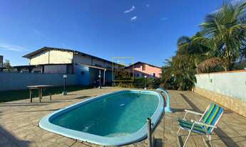 Imagem: Casa com piscina no bairro Cruzeiro em Rio