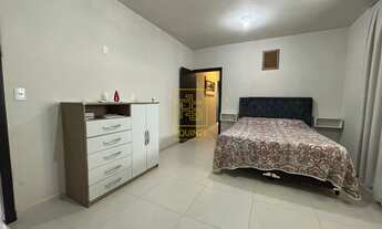 Imagem 6: Linda casa com terraço e área de festa no Carijós