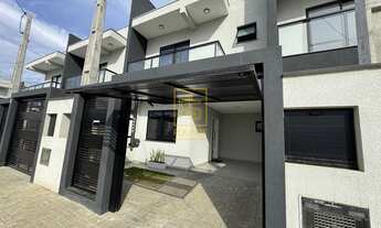 Imagem: Sobrado a 650m do mar em Balneário Piçarras