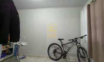 Imagem 4: EXCLUSIVIDADE - Casa com amplo quintal no bairro Pomeranos