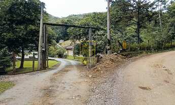 Imagem 2: Excelente sítio em Timbó com 3 casas e estrutura de lazer completa