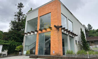 Imagem: Sala Comercial com Casa e Apartamento no