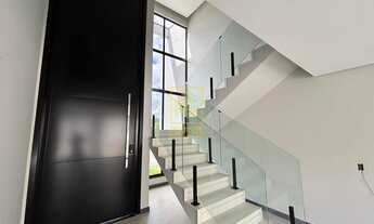 Imagem 5: Sobrado com sacada, churrasqueira e Localização Ideal!