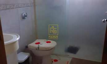 Imagem 7: Casa com garagem coberta e quintal espaçoso em Rodeio