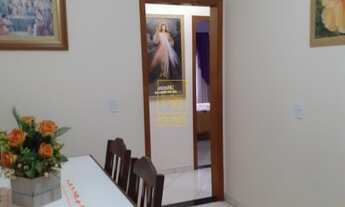 Imagem 5: Casa com garagem coberta e quintal espaçoso em Rodeio