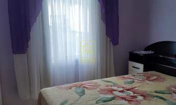 Imagem 6: Casa com garagem coberta e quintal espaçoso em Rodeio