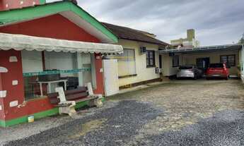 Imagem 2: Casa com potencial comercial no Bairro das Capitais em Timbó