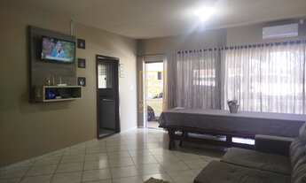 Imagem 5: Casa com piscina e área de festas em Rio dos Cedros