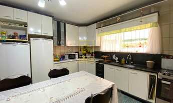 Imagem 3: Casa de alto padrão no bairro Quintino em Timbó