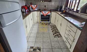 Imagem 2: Casa semi mobiliada e com salas comerciais no Bairro das Capitais