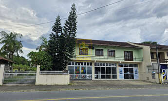 Imagem: Casa semi mobiliada e com salas comerciais
