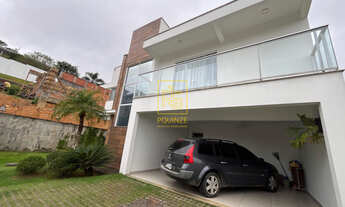 Imagem: Sobrado de Alto Padrão no bairro das Capitais!