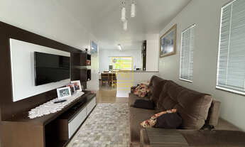 Imagem 2: Belíssima casa com piscina aquecida e área de festas em Timbó