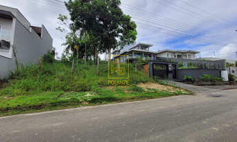 Imagem 2: Amplo terreno em ótima localização