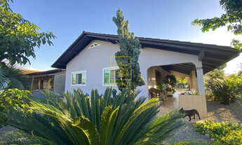 Imagem: Casa com 3 dormitórios amplos no bairro