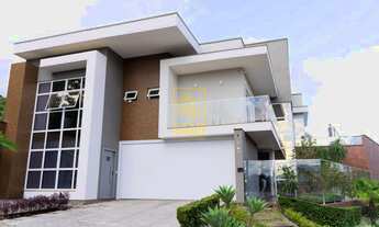 Imagem: Charmosa casa com alto padrão de acabamento