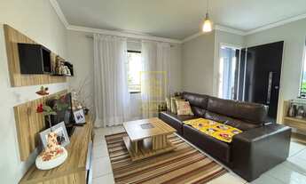 Imagem 3: Casa de dois pavimentos e com amplo terreno em região privilegiada