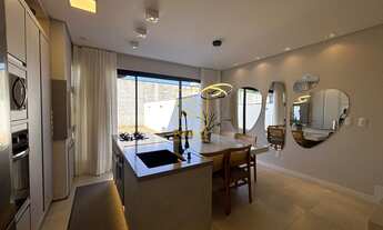 Imagem 2: Sobrado com fino acabamento em excelente bairro