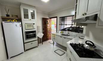 Imagem 6: Casa com edícula e amplo terreno no bairro dos Estados em Timbó