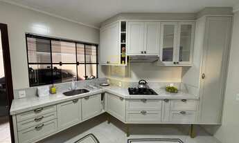 Imagem 5: Casa com edícula e amplo terreno no bairro dos Estados em Timbó