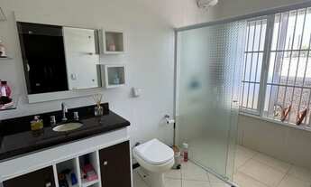 Imagem 7: Sobrado mobiliado a 150 metros do mar com área de lazer completa