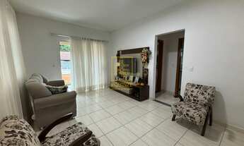 Imagem 2: Refúgio com lagoa e horta a poucos minutos da cidade