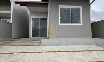 Imagem: Casa com área de festas no bairro Estrada