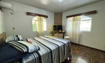 Imagem 4: Sítio semi mobiliado com infraestrutura completa e área de lazer