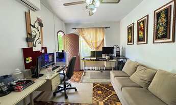 Imagem 2: Sítio semi mobiliado com infraestrutura completa e área de lazer